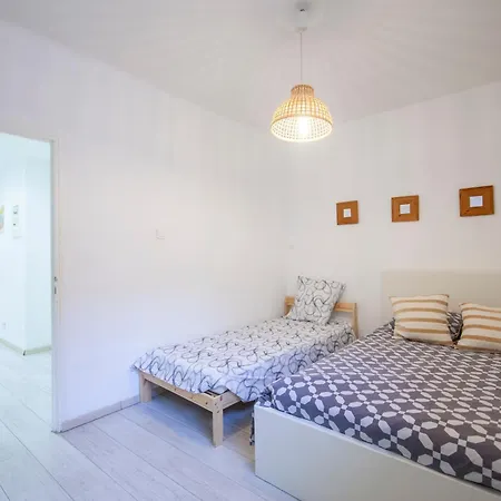 Vivez A Pied, Spacieux Et * La Ciotat